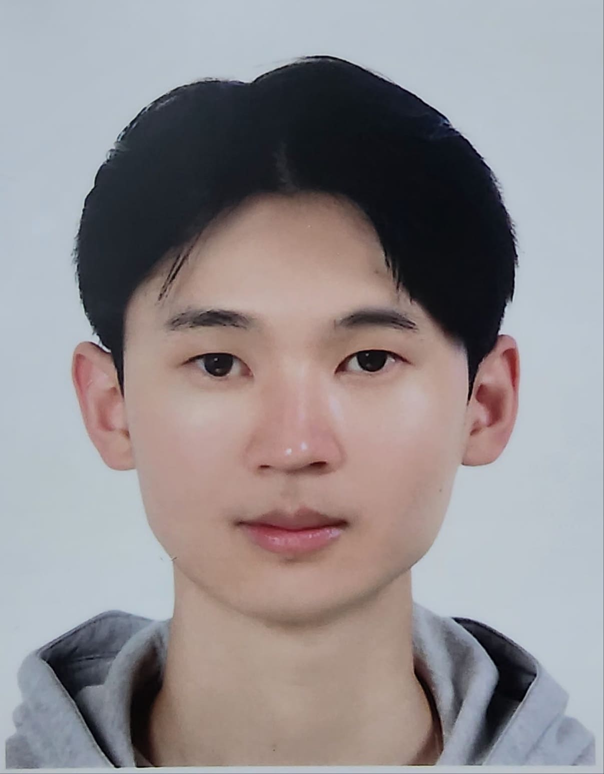 신지한 — Co-founder · AI Researcher